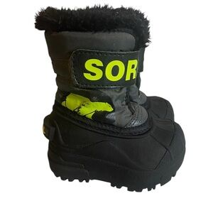 Sorel Size 4 Snow Commander Baby Toddler Insulated Winter Snow Boots Black Fur